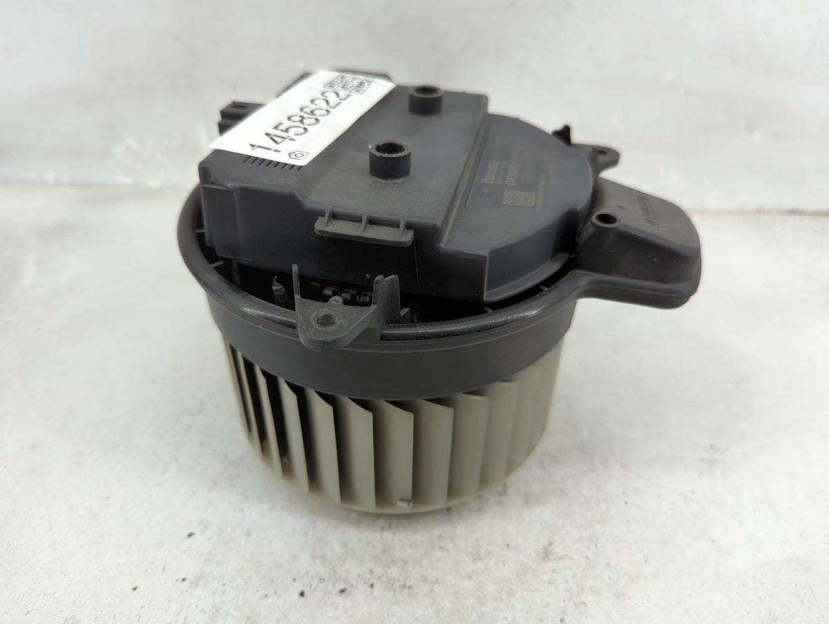 2012-2018 Audi A7 Heater AC Blower Motor P/N:773.70815.03 CZ 016070-1265 Fits Fits 2011 2012 2013 2014 2015 2016 2017 2018 O