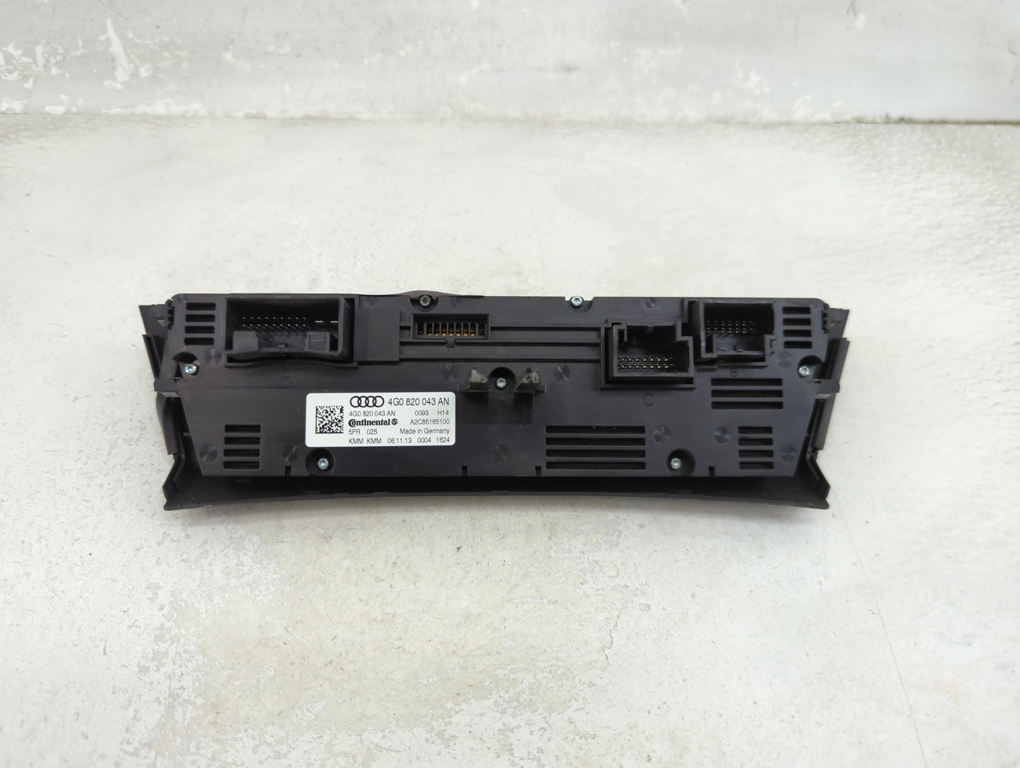2014-2015 Audi A7 Climate Control Module Temperature AC/Heater Replacement P/N:4G0820043AN A2C85165100 Fits OEM Used Auto Pa