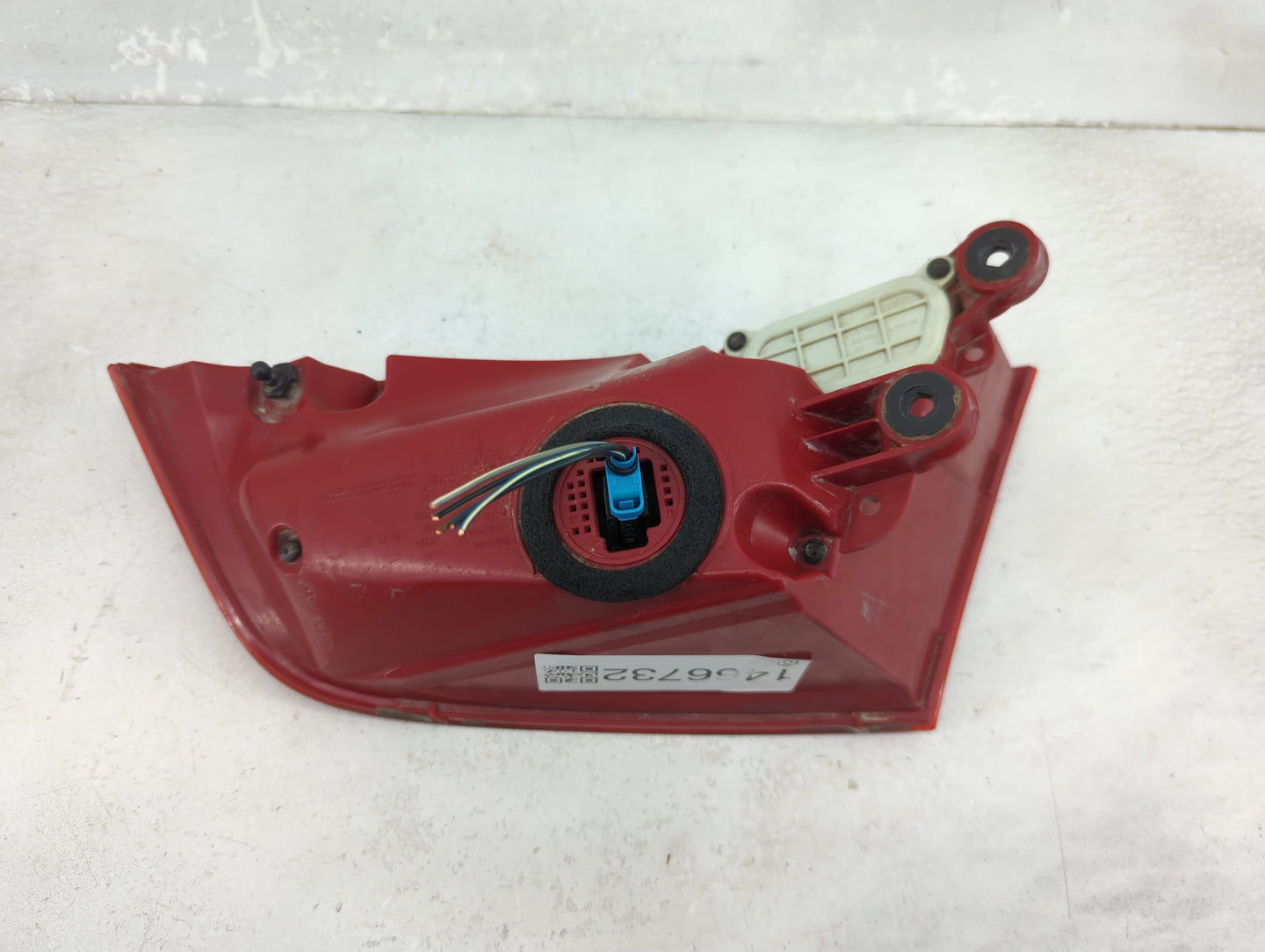 2012-2015 Audi A7 Tail Light Assembly Driver Left OEM P/N:4G8.945.095A 597003 Fits Fits 2012 2013 2014 2015 OEM Used Auto Pa