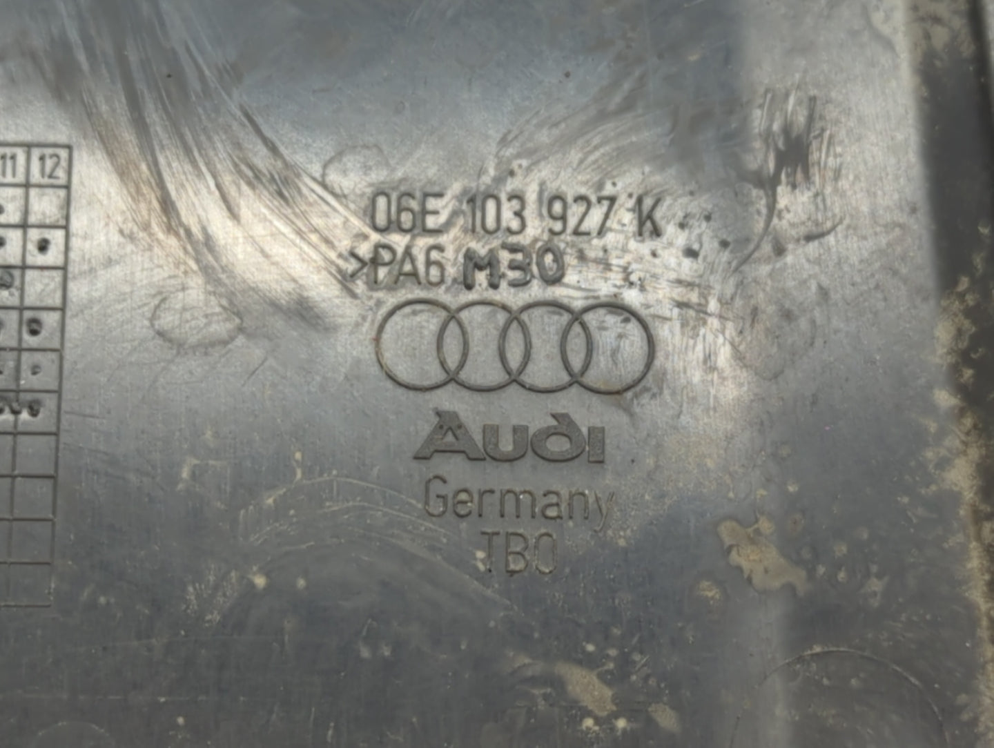 2014 Audi A7 Engine Cover - Oemusedautoparts1.com