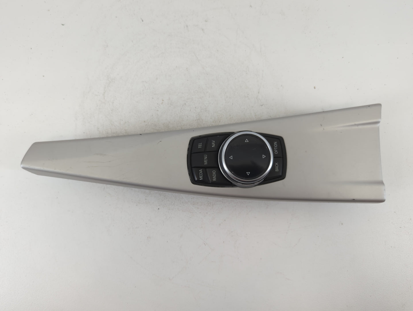 Audi A7 Am Fm Cd Player Radio Receiver - Oemusedautoparts1.com