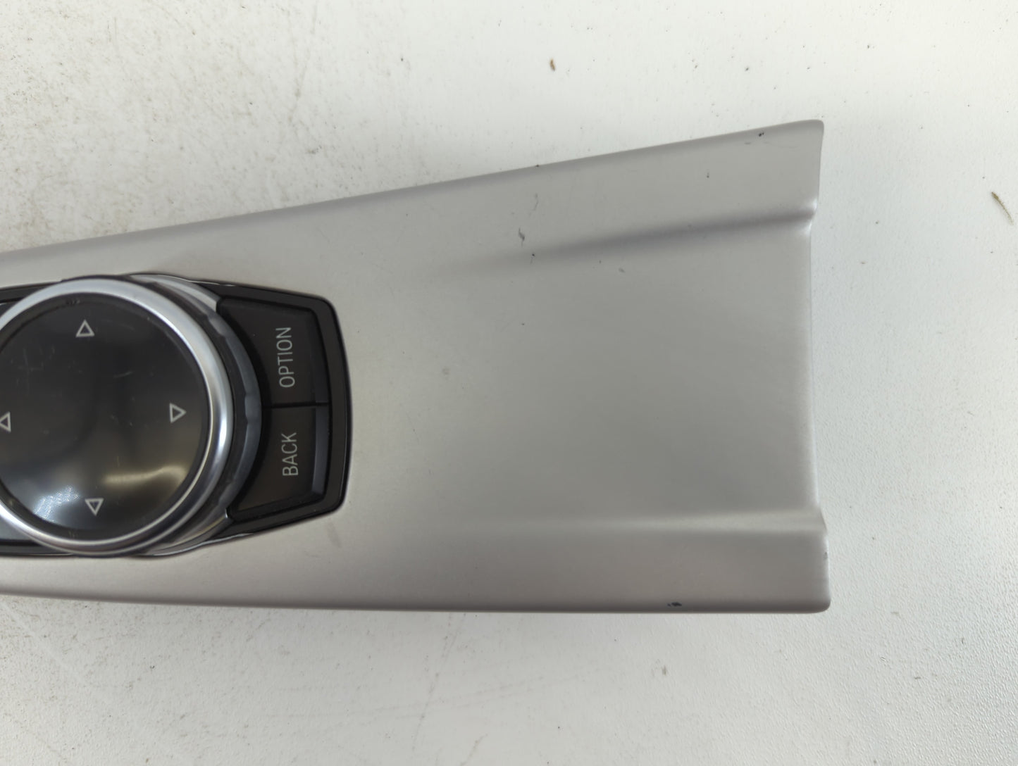 Audi A7 Am Fm Cd Player Radio Receiver - Oemusedautoparts1.com