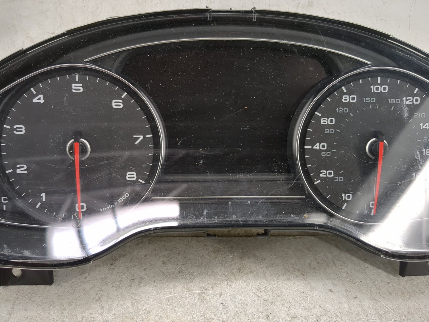 2013-2014 Audi A8 Instrument Cluster Speedometer Gauges P/N:4H0 920 980 K Miles: Fits Fits 2013 2014 OEM Used Auto Parts - O