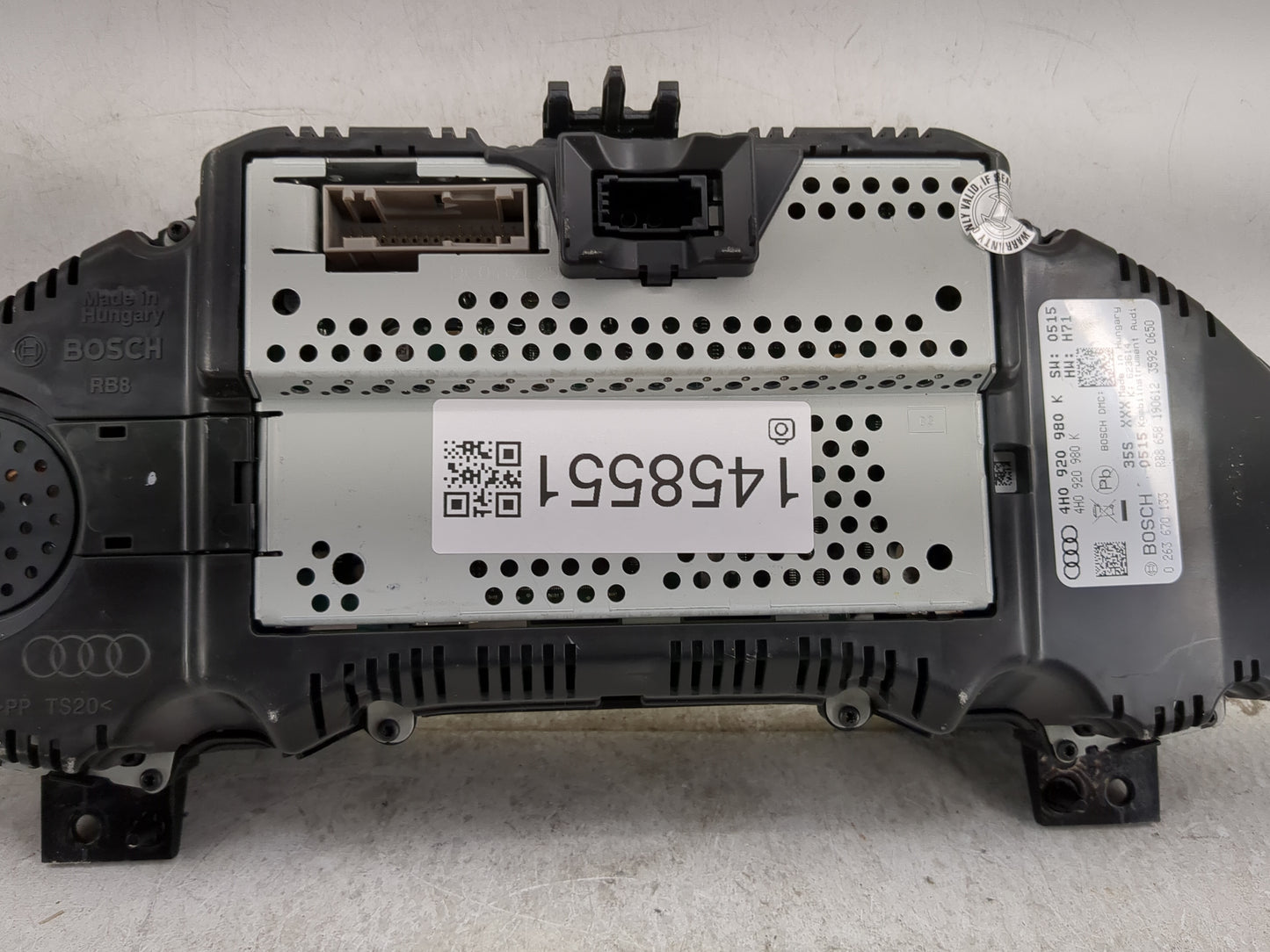 2013-2014 Audi A8 Instrument Cluster Speedometer Gauges P/N:4H0 920 980 K Miles: Fits Fits 2013 2014 OEM Used Auto Parts - O