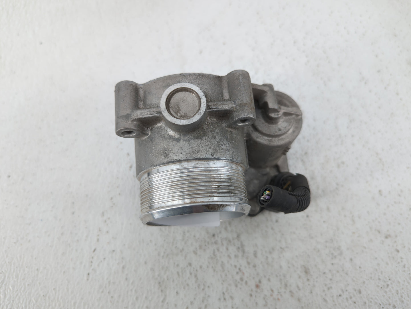 2013-2016 Audi Allroad Throttle Body P/N:06F 133 062 T Fits OEM Used Auto Parts - Oemusedautoparts1.com