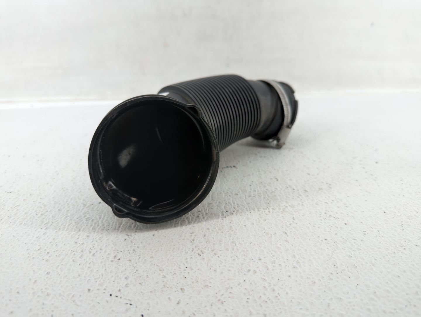 2014 Audi Allroad Air Cleaner Intake Duct Hose Tube - Oemusedautoparts1.com