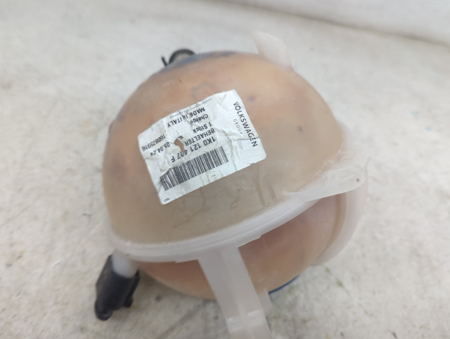 2015-2018 Audi Q3 Radiator Coolant Overflow Expansion Tank Bottle - Oemusedautoparts1.com
