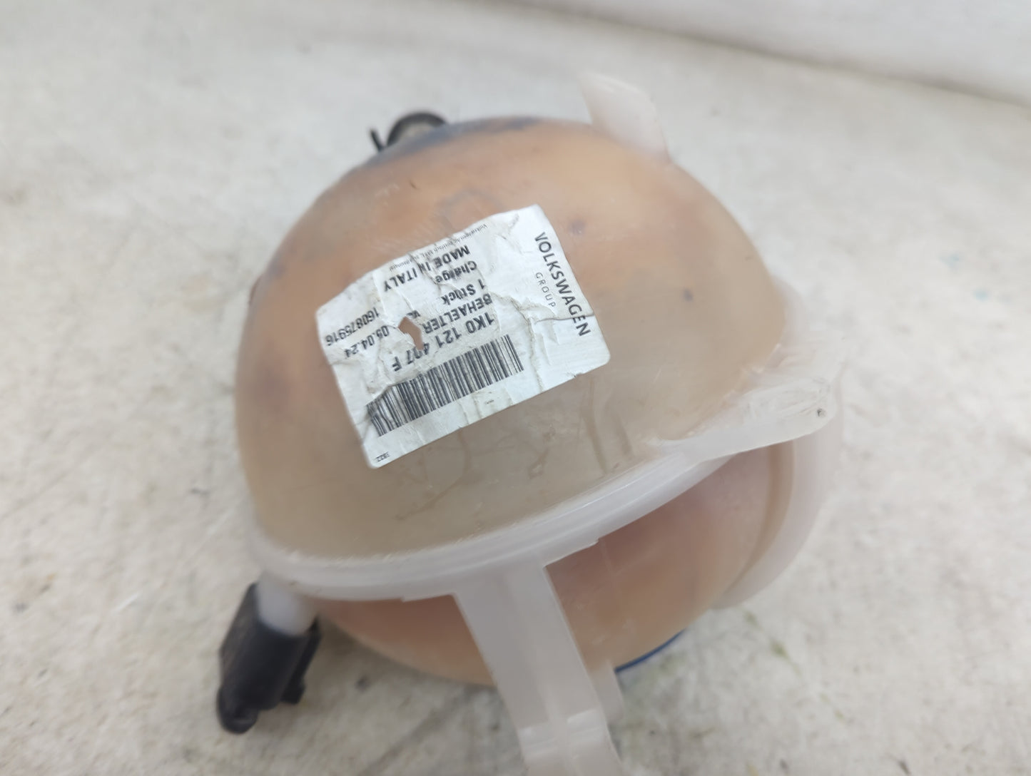 2015-2018 Audi Q3 Radiator Coolant Overflow Expansion Tank Bottle - Oemusedautoparts1.com