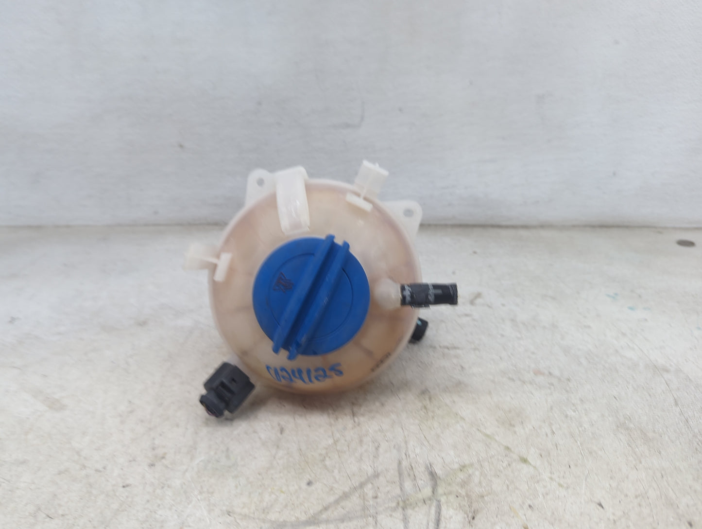 2015-2018 Audi Q3 Radiator Coolant Overflow Expansion Tank Bottle - Oemusedautoparts1.com