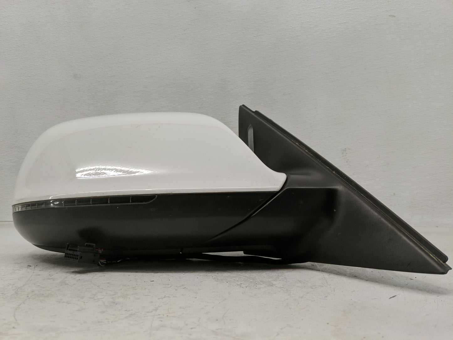 2009-2014 Audi Q5 Side Mirror Replacement Passenger Right View Door Mirror P/N:8R1 857 410 E 01C Fits OEM Used Auto Parts - 