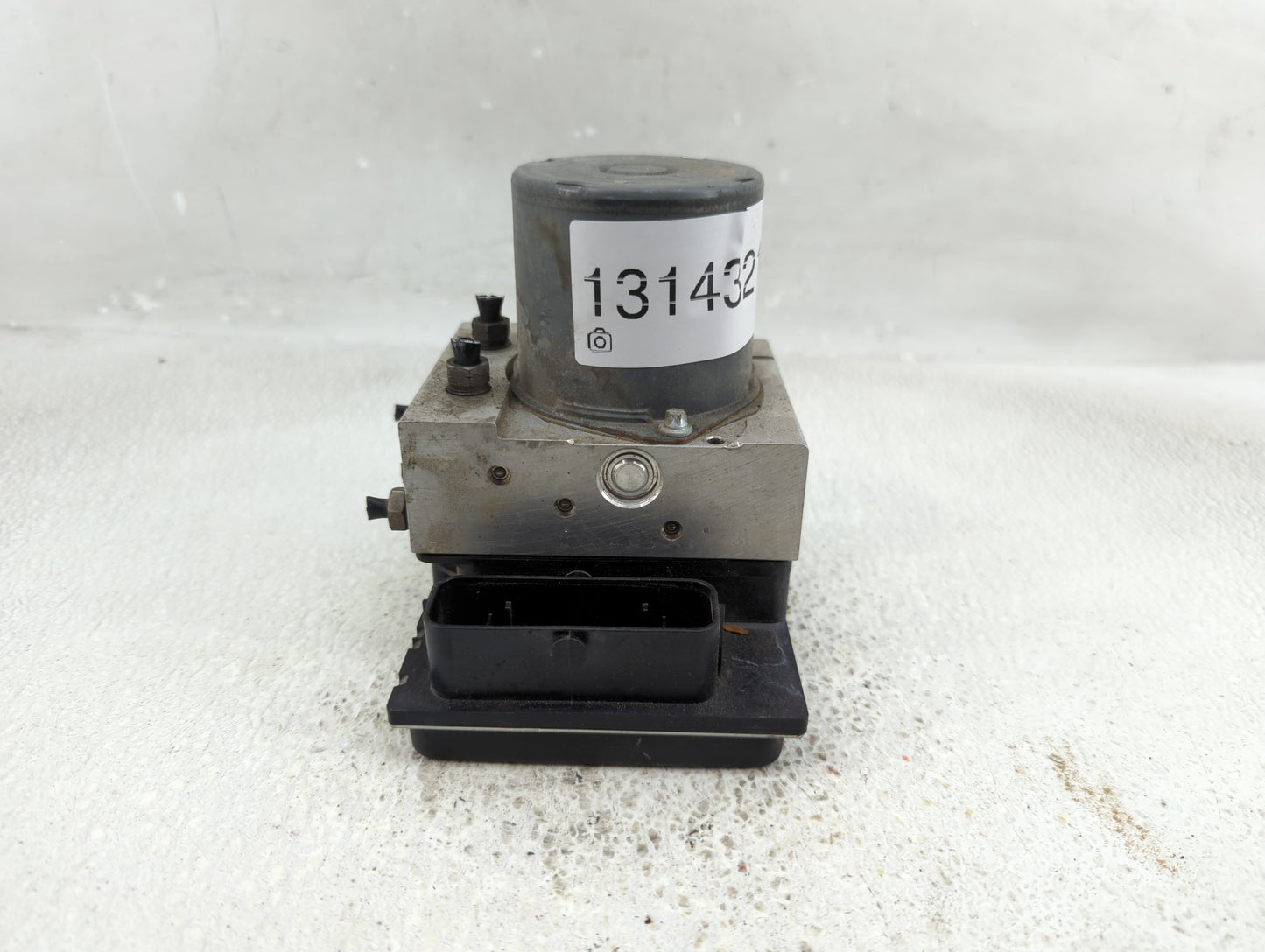 2013-2016 Audi Q5 ABS Pump Control Module Replacement P/N:8R0 907 379 AS 8R0 907 379 AM Fits Fits 2013 2014 2015 2016 OEM Us