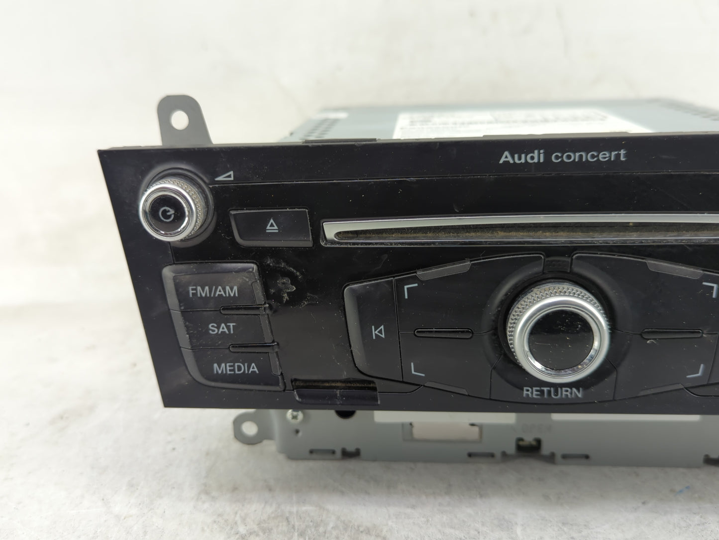 2011-2017 Audi Q5 Radio AM FM Cd Player Receiver Replacement P/N:8R1 035 186 Q Fits Fits 2011 2012 2013 2014 2015 2016 2017 