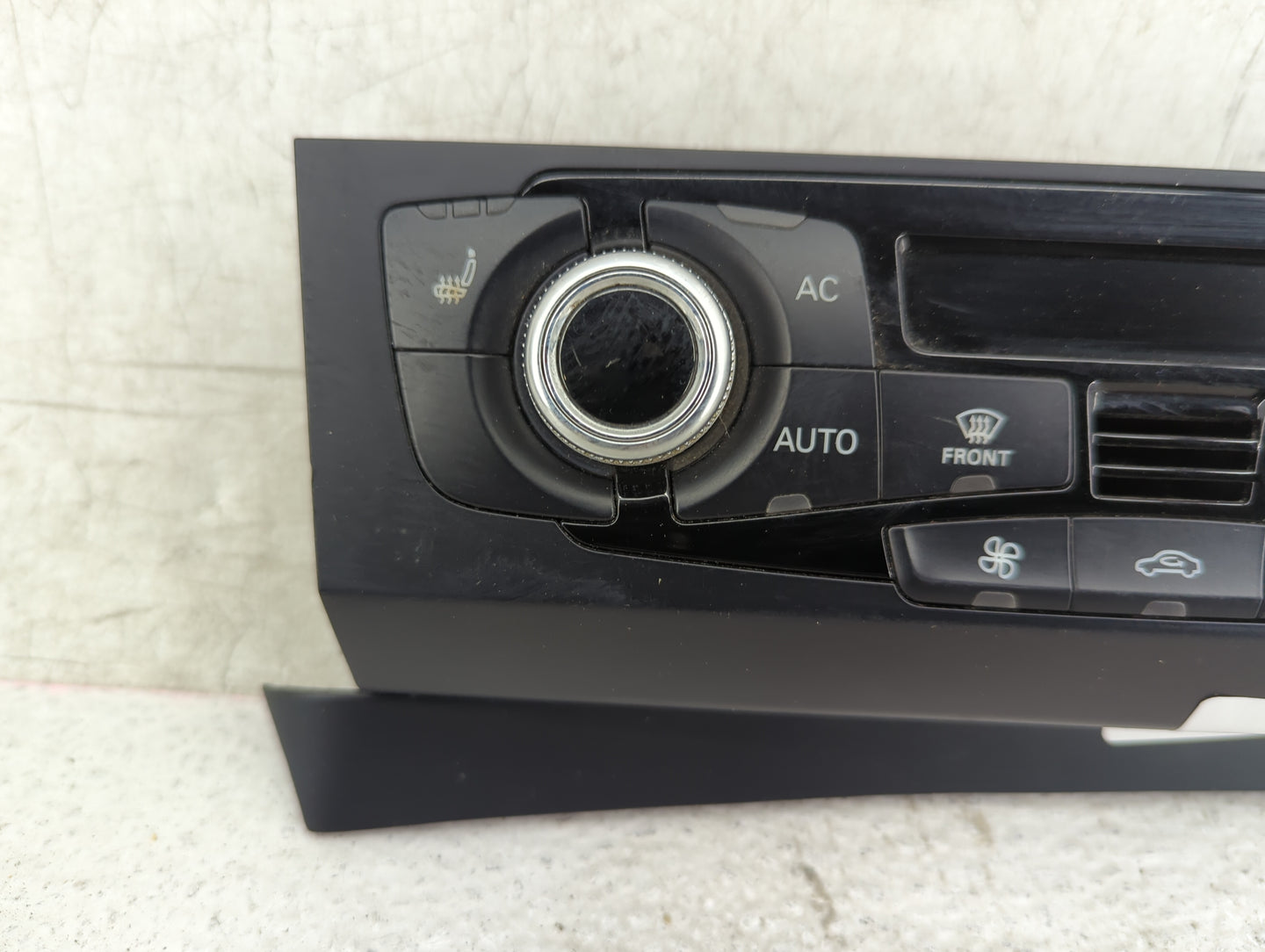 2013-2017 Audi Q5 Climate Control Module Temperature AC/Heater Replacement P/N:8K1820043T A2C37832700 Fits OEM Used Auto Par