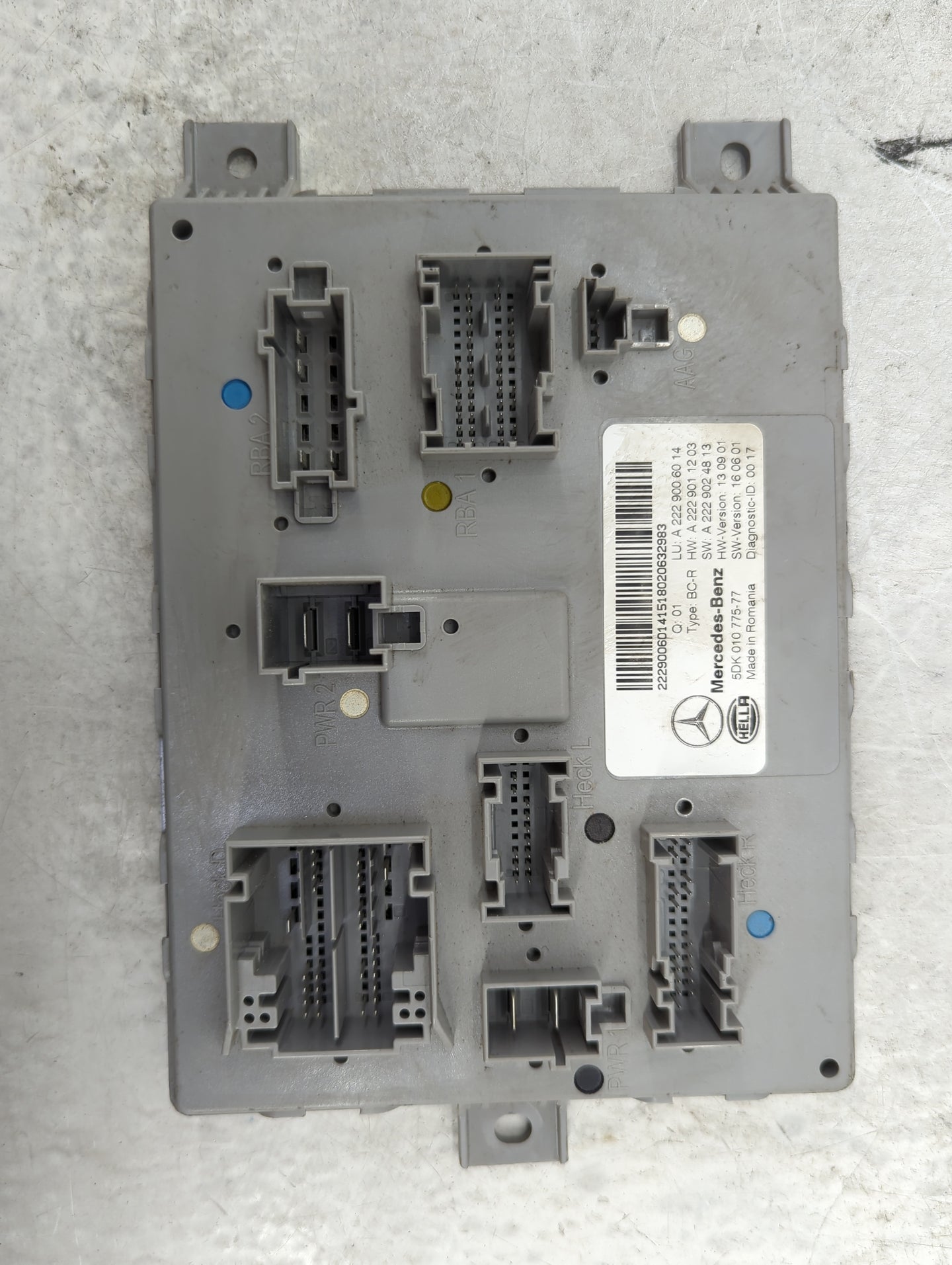 2013-2017 Audi Q5 Body Control Module Bcm Inner Cabin Fuse Box - Oemusedautoparts1.com