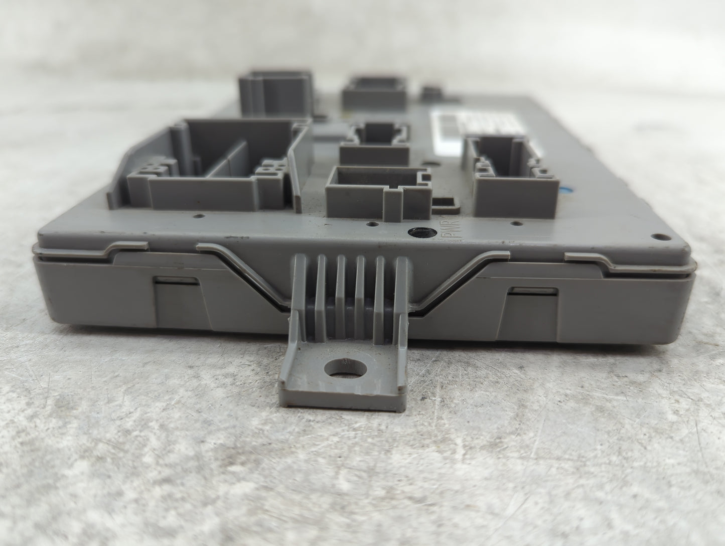 2013-2017 Audi Q5 Body Control Module Bcm Inner Cabin Fuse Box - Oemusedautoparts1.com