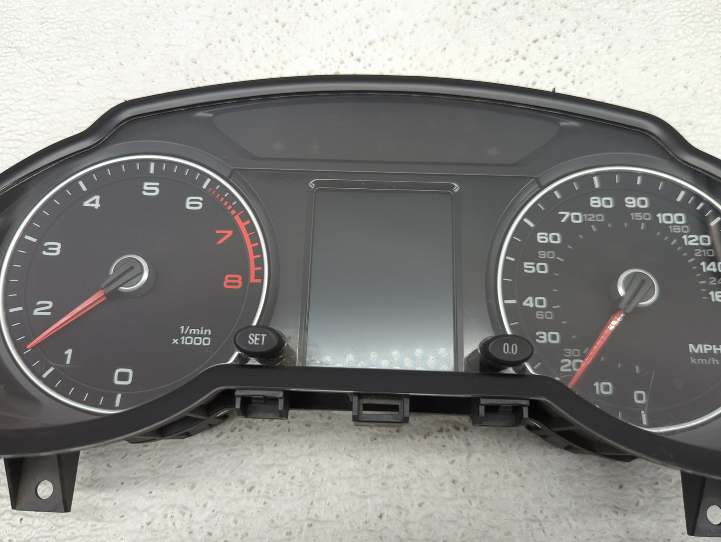 2013-2017 Audi Q5 Instrument Cluster Speedometer Gauges P/N:8R0920950R 503002413431 Fits Fits 2013 2014 2015 2016 2017 OEM U