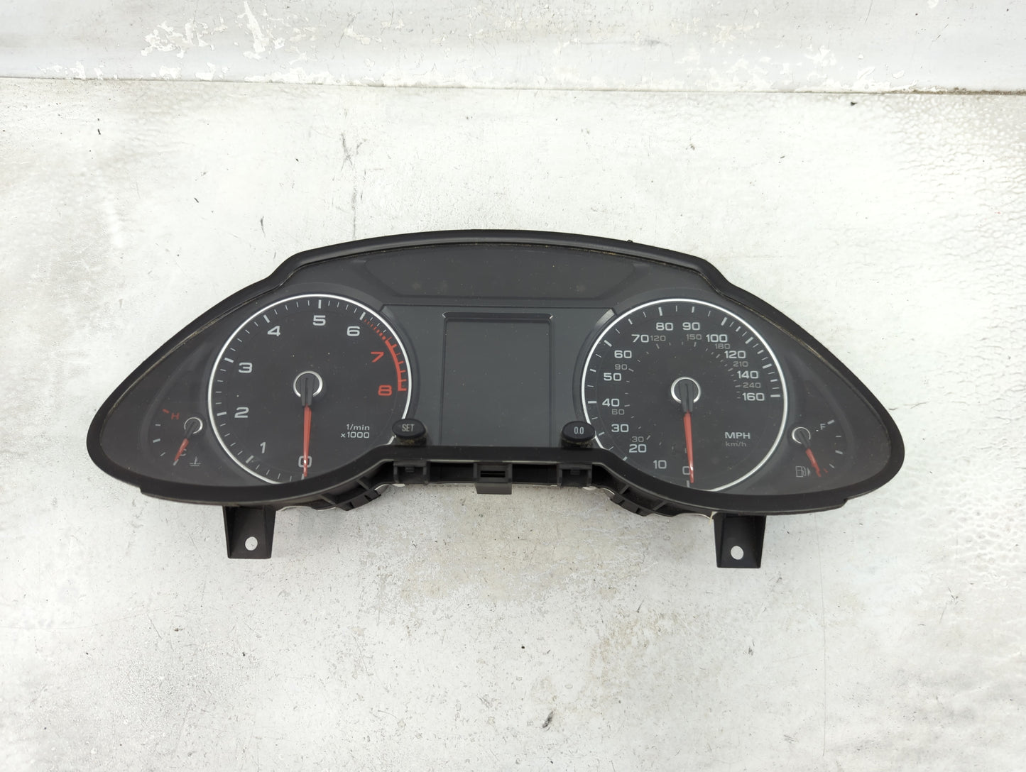2013-2017 Audi Q5 Instrument Cluster Speedometer Gauges P/N:8R0 920 981 N Miles: Fits Fits 2013 2014 2015 2016 2017 OEM Used