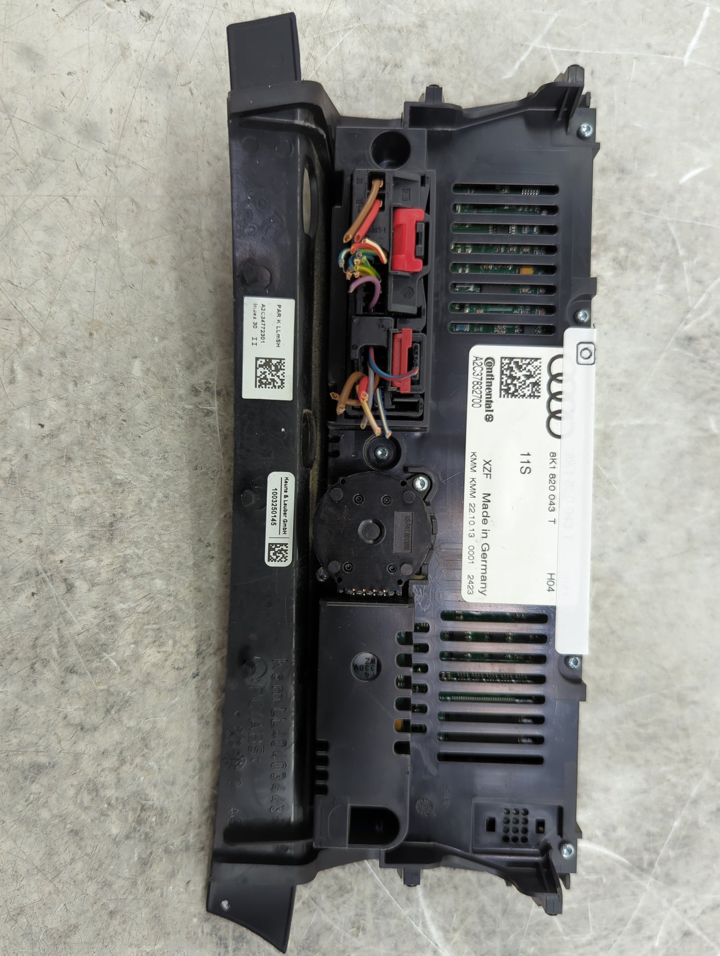 2013-2017 Audi Q5 Climate Control Module Temperature AC/Heater Replacement P/N:8K1820043T A2C37832700 Fits OEM Used Auto Par