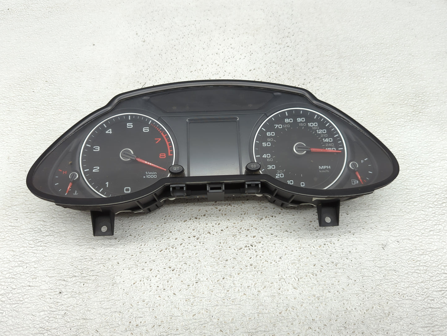 2013-2017 Audi Q5 Instrument Cluster Speedometer Gauges P/N:8R0920981N Fits Fits 2013 2014 2015 2016 2017 OEM Used Auto Part