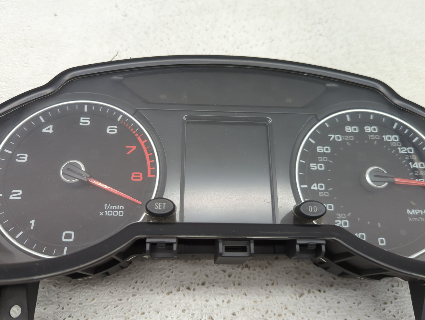 2013-2017 Audi Q5 Instrument Cluster Speedometer Gauges P/N:8R0920981N Fits Fits 2013 2014 2015 2016 2017 OEM Used Auto Part
