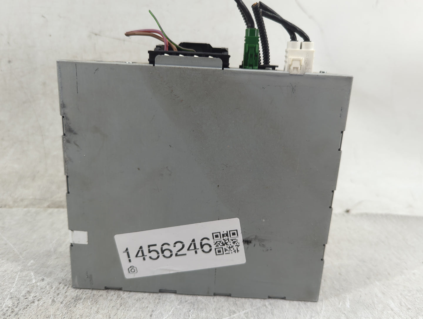2009-2012 Audi Q5 Radio AM FM Cd Player Receiver Replacement P/N:4G0035082G 4G0035082 Fits OEM Used Auto Parts - Oemusedauto