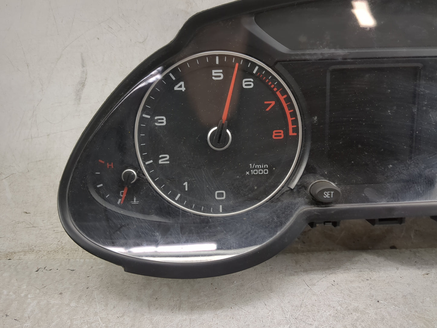 2013-2017 Audi Q5 Instrument Cluster Speedometer Gauges P/N:8R0920981N 503.002.425.331 Miles: Fits Fits 2013 2014 2015 2016 