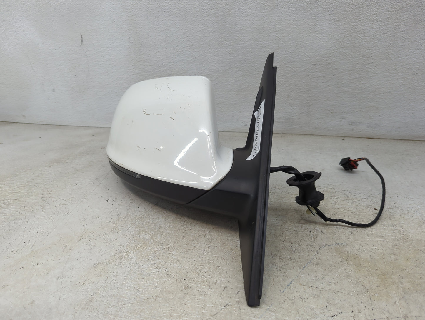 2009-2014 Audi Q5 Passenger Side View Mirror - Right Door Mirror OEM Used - Oemusedautoparts1.com