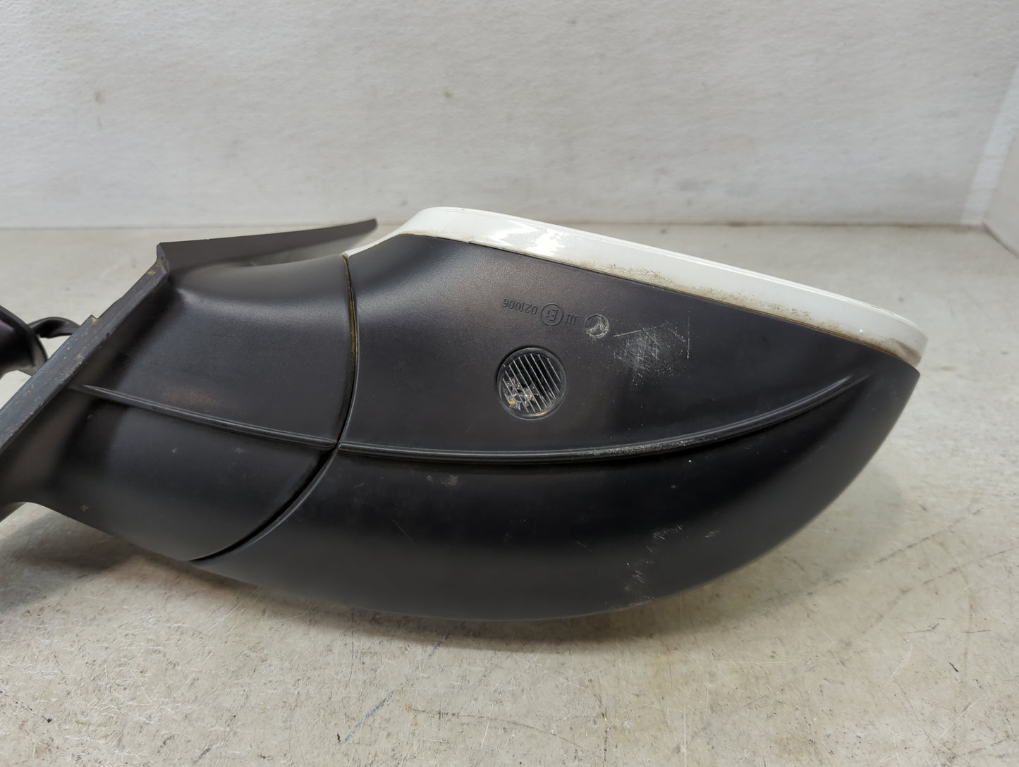 2009-2014 Audi Q5 Passenger Side View Mirror - Right Door Mirror OEM Used - Oemusedautoparts1.com