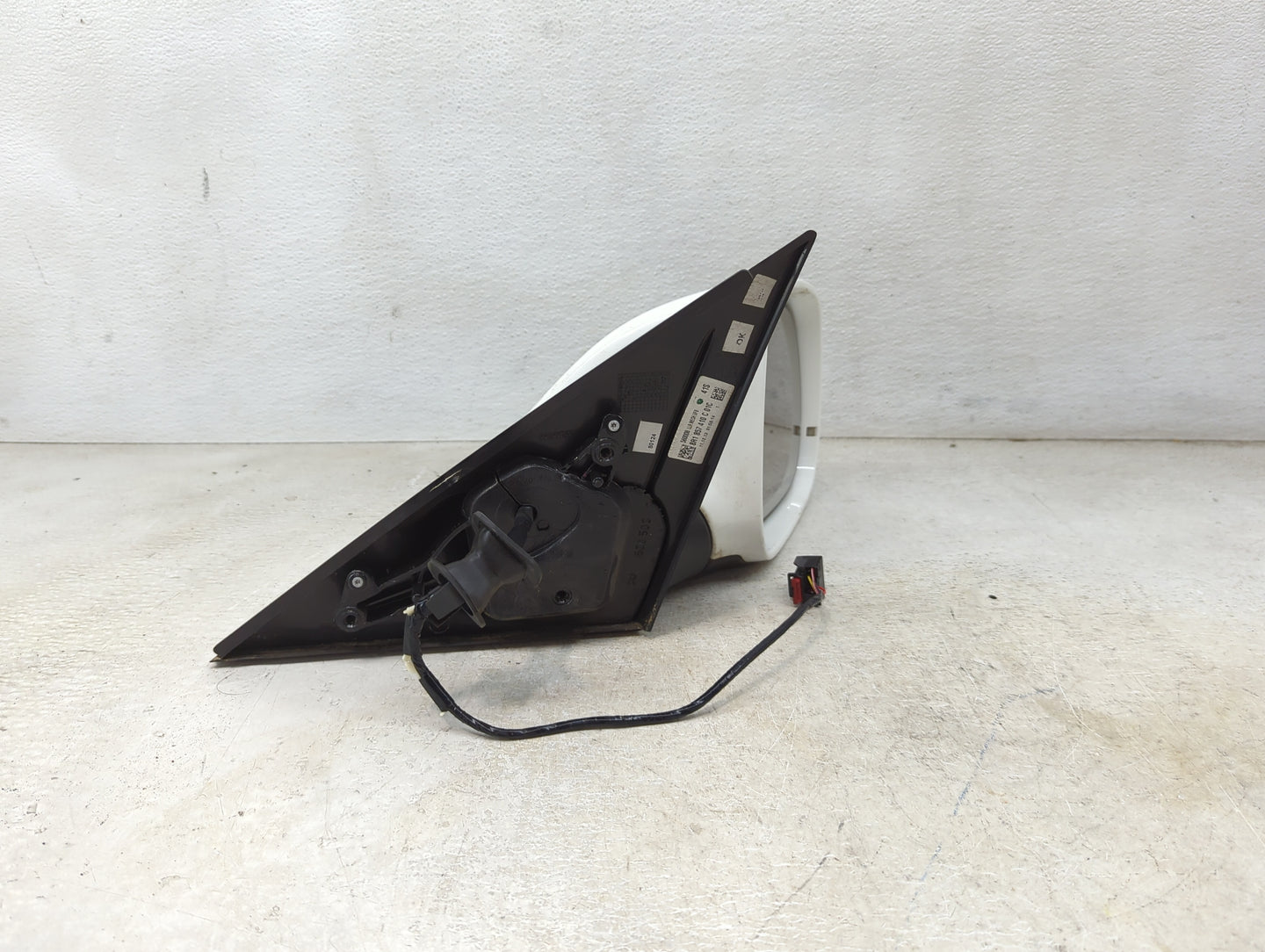 2009-2014 Audi Q5 Passenger Side View Mirror - Right Door Mirror OEM Used - Oemusedautoparts1.com