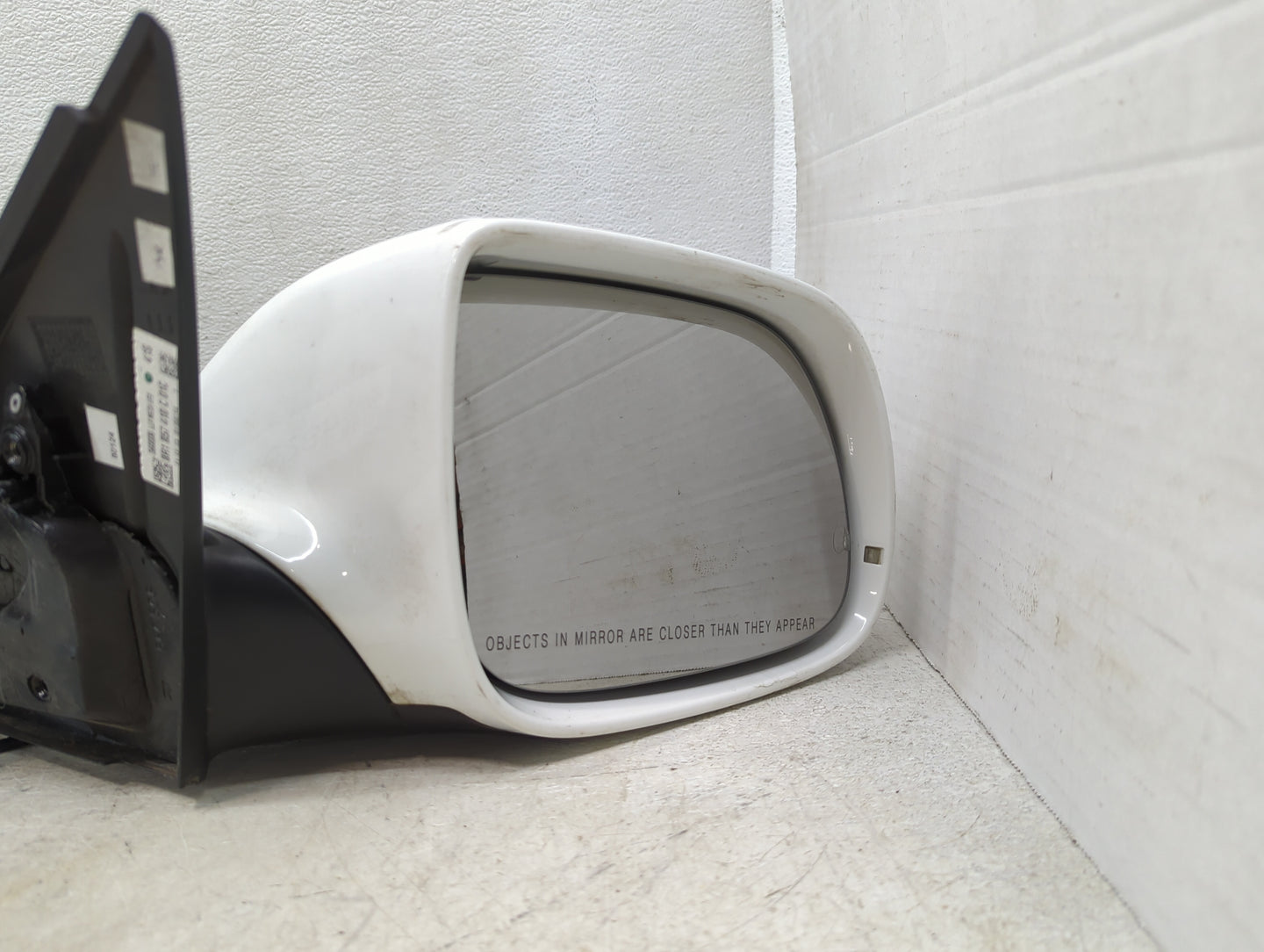 2009-2014 Audi Q5 Passenger Side View Mirror - Right Door Mirror OEM Used - Oemusedautoparts1.com