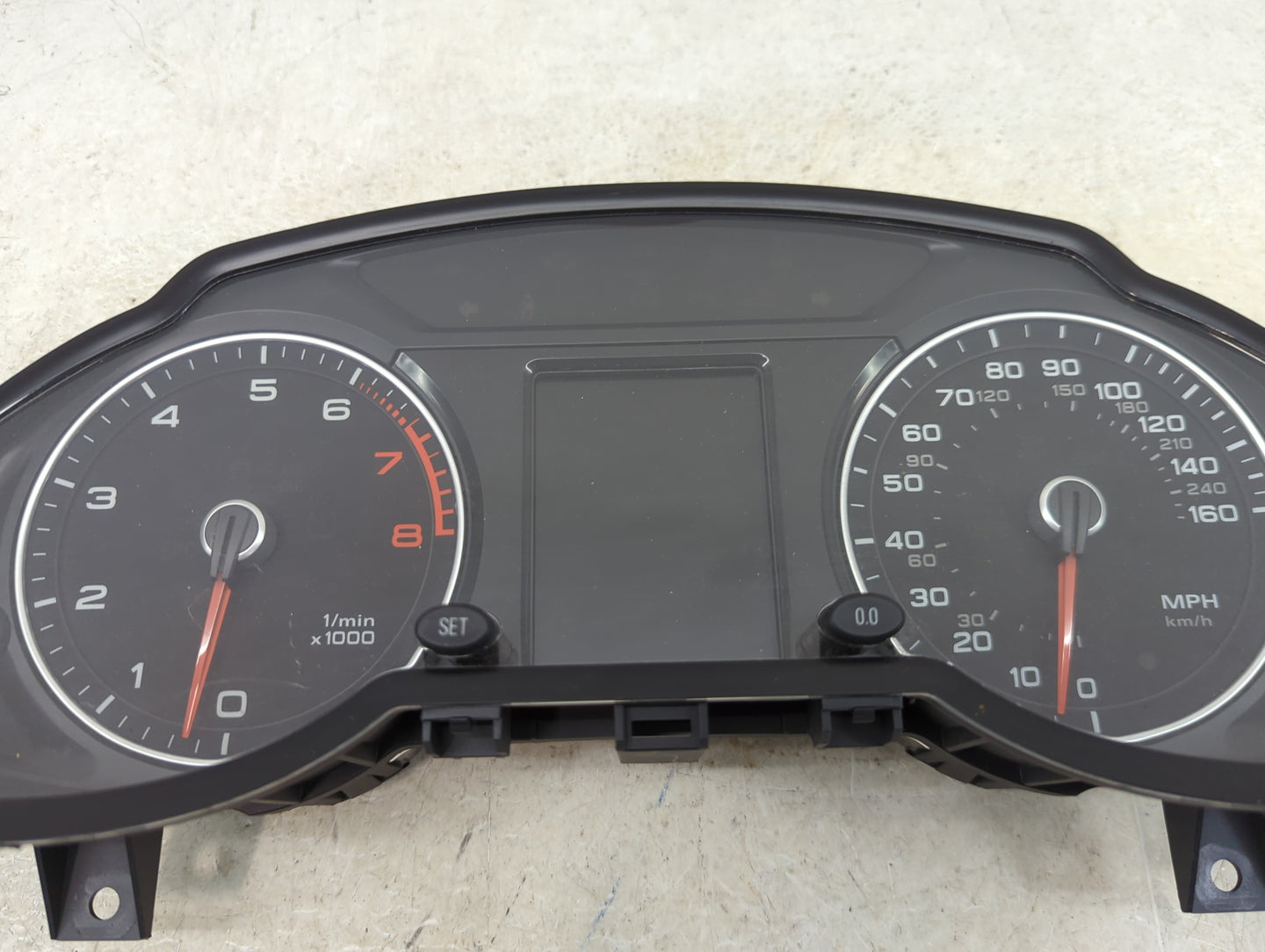 2013-2017 Audi Q5 Instrument Cluster Speedometer Gauges P/N:8R0920981N 503.002.425.331 Miles:140K Fits OEM Used Auto Parts -