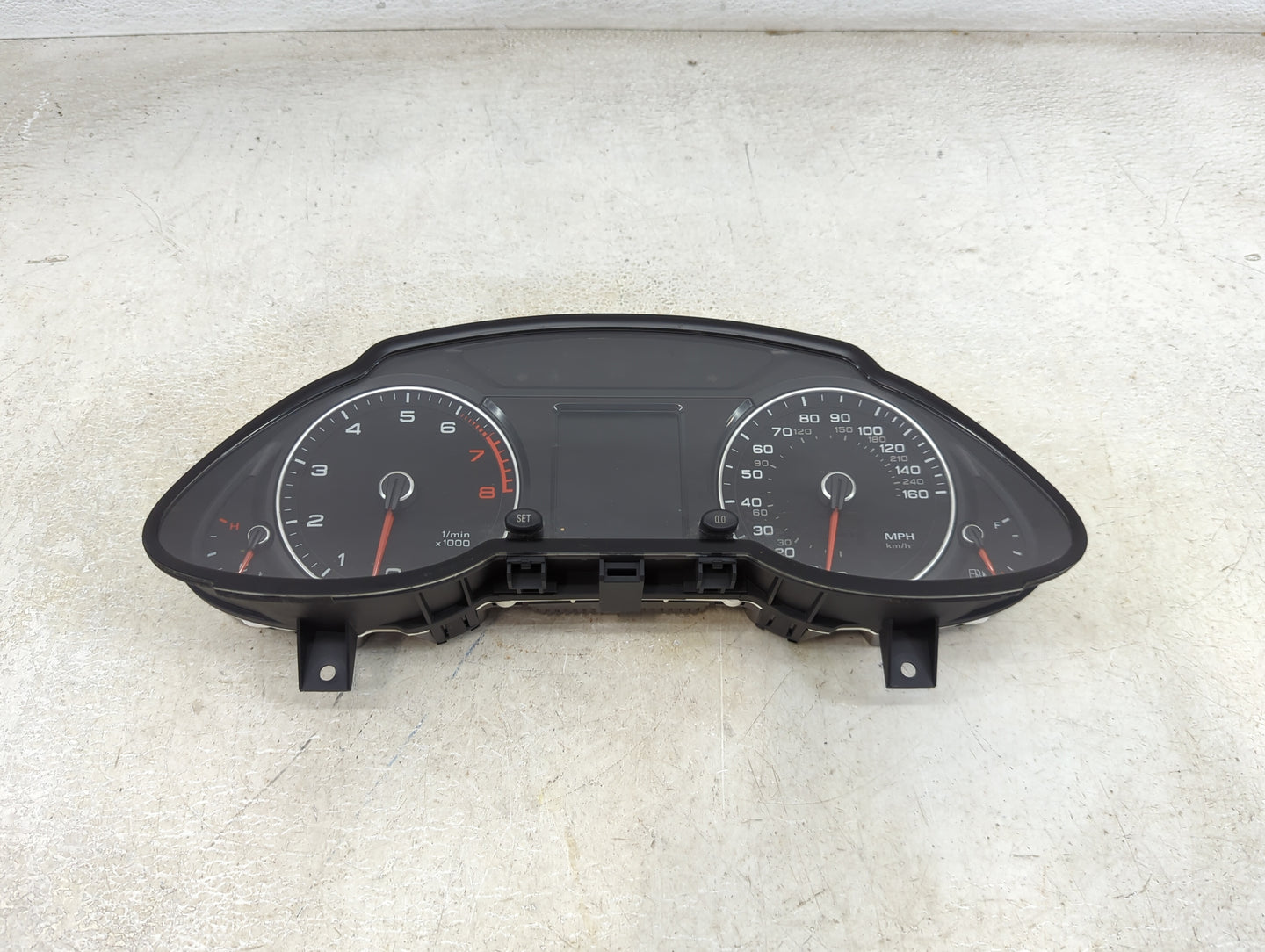2013-2017 Audi Q5 Instrument Cluster Speedometer Gauges P/N:8R0920950R 503.002.413.430 Miles:116K Fits OEM Used Auto Parts -