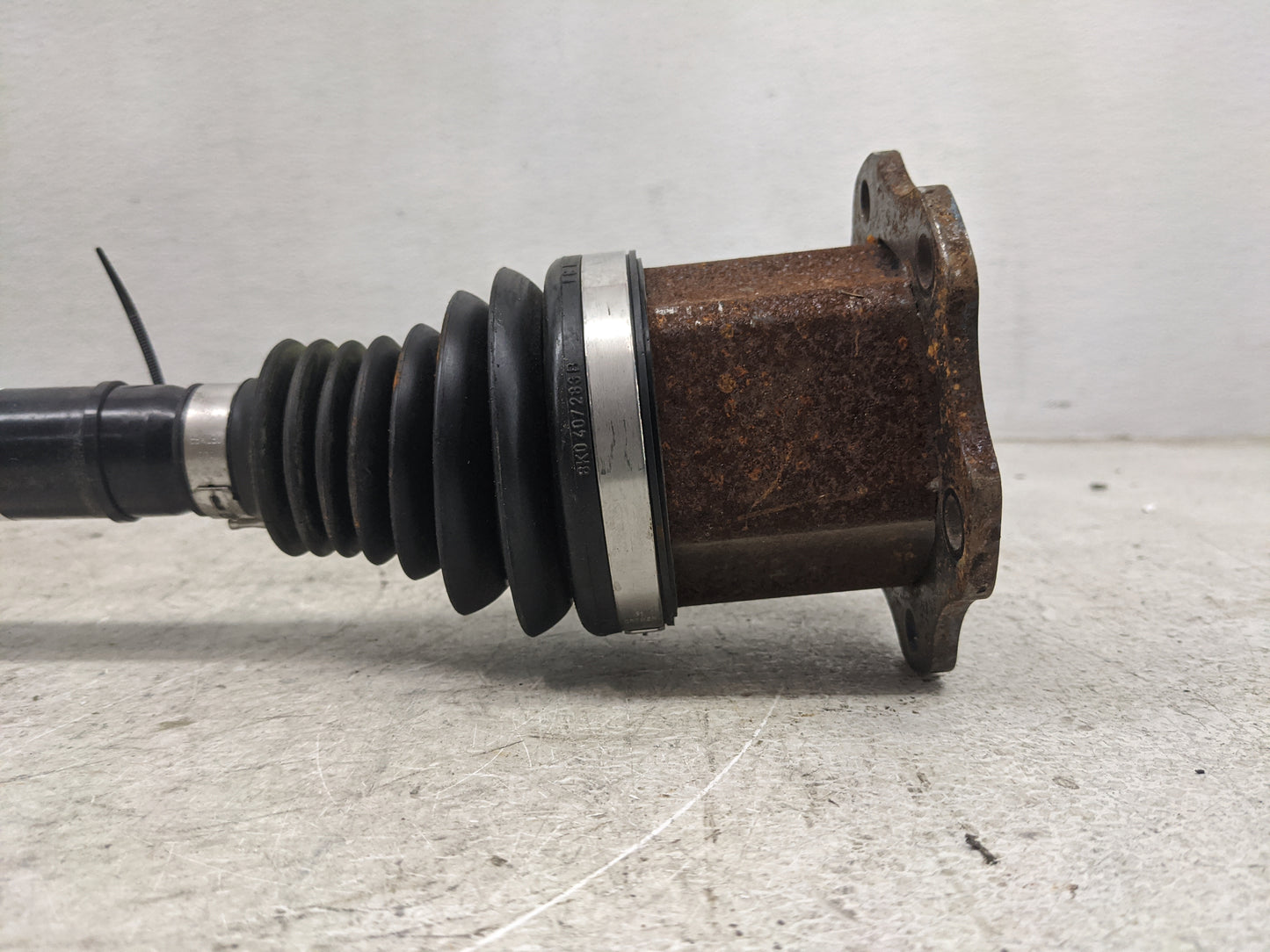 2013-2017 Audi Q5 Axle Shaft Front Driver Cv C/v 1461144 - Oemusedautoparts1.com