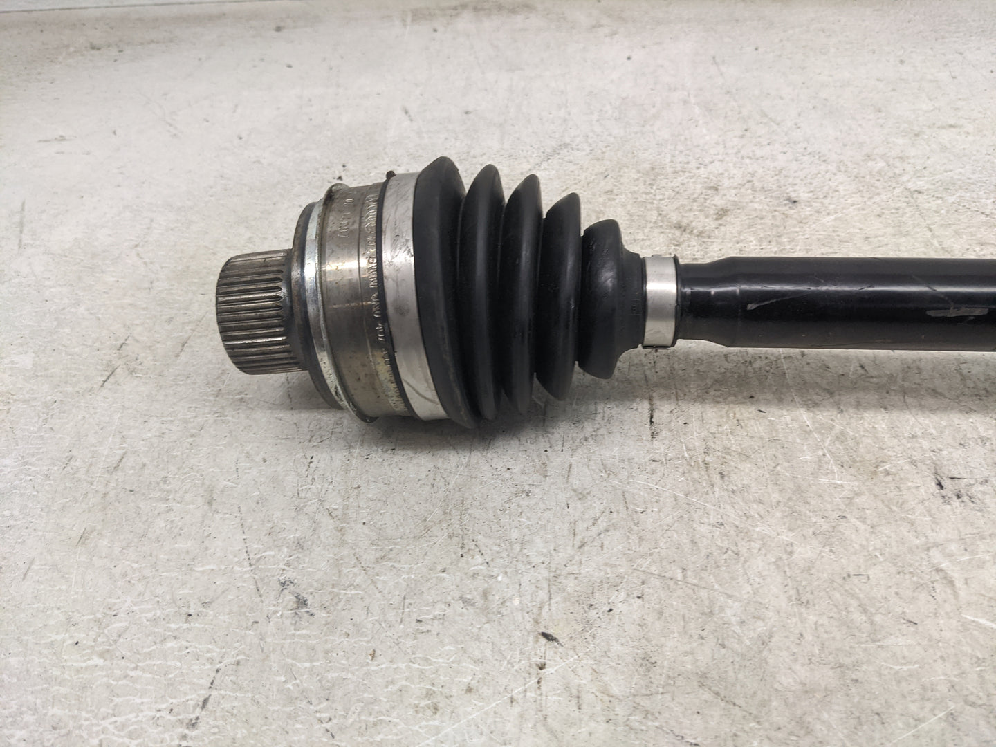 2013-2017 Audi Q5 Axle Shaft Front Driver Cv C/v 1461144 - Oemusedautoparts1.com