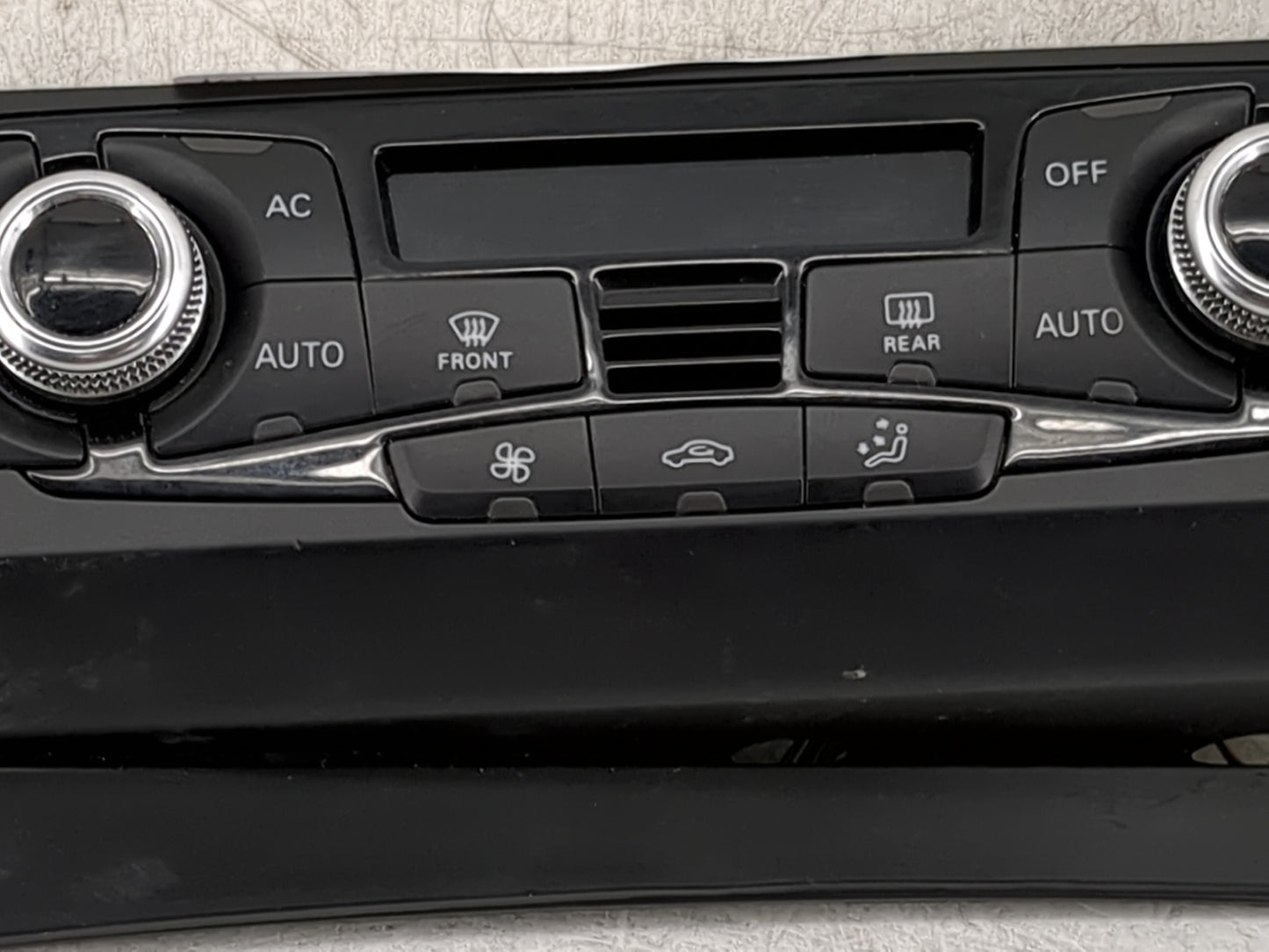 2013-2017 Audi Q5 Climate Control Module Temperature AC/Heater Replacement P/N:8K1820043T A2C37832700 Fits OEM Used Auto Par
