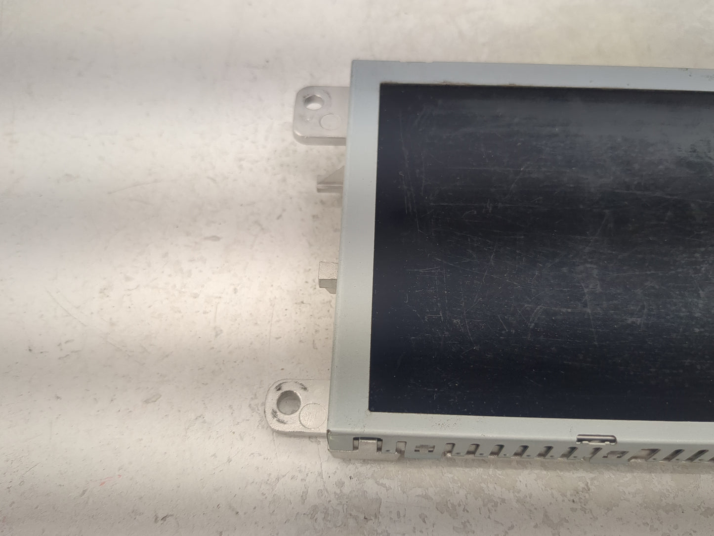 2013-2017 Audi Q5 Information Display Screen 1471179 - Oemusedautoparts1.com