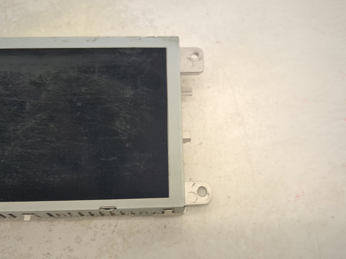 2013-2017 Audi Q5 Information Display Screen 1471179 - Oemusedautoparts1.com