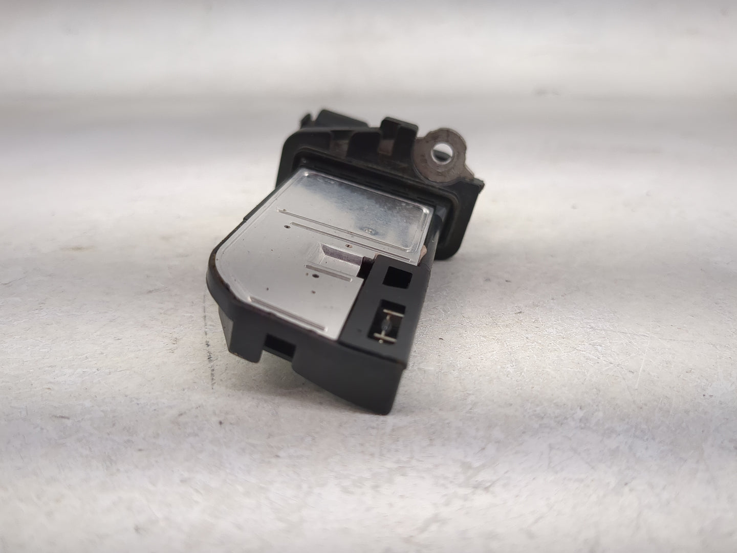 2013-2017 Audi Q5 Mass Air Flow Meter Maf 1486140 - Oemusedautoparts1.com
