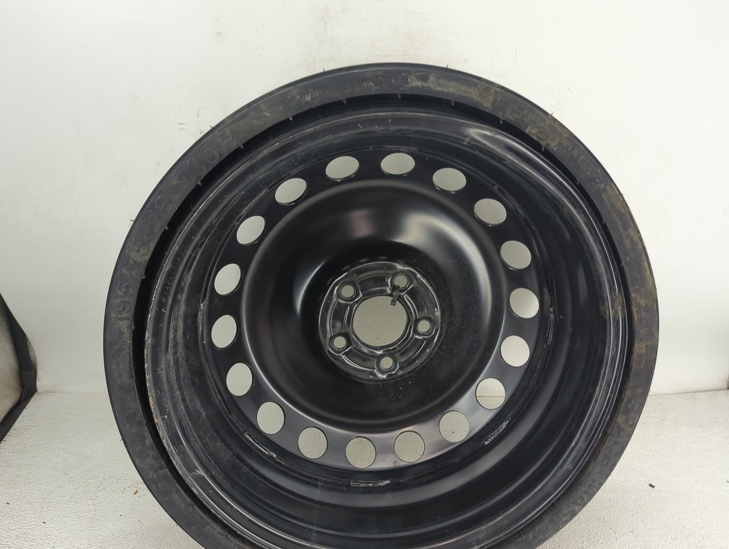 2009-2017 Audi Q5 Spare Donut Tire Wheel Rim Oem - Oemusedautoparts1.com