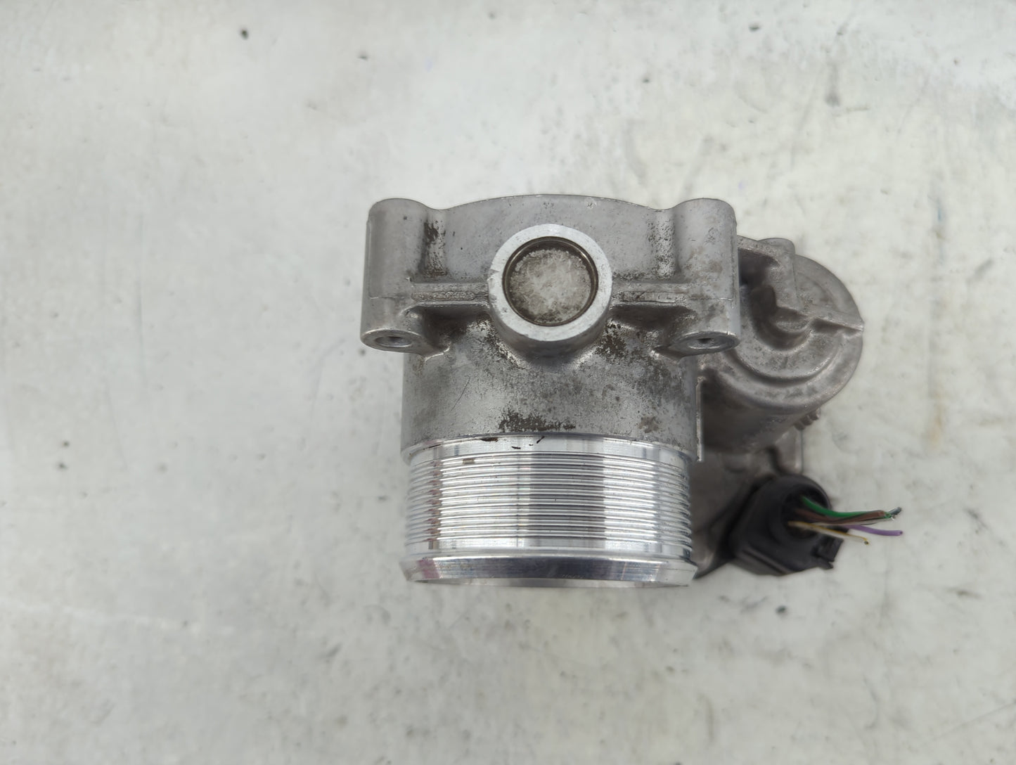 2010-2017 Audi Q5 Throttle Body P/N:06F 133 062 T A2C82494100 Fits OEM Used Auto Parts - Oemusedautoparts1.com