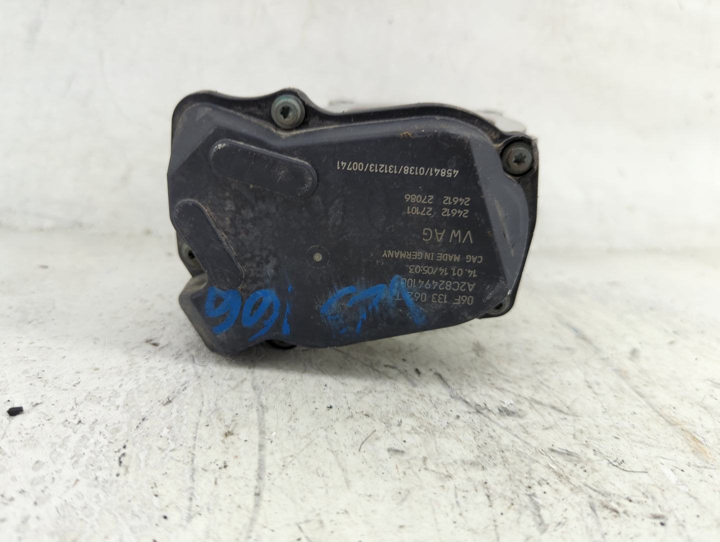 2010-2017 Audi Q5 Throttle Body P/N:06F 133 062 T A2C82494100 Fits OEM Used Auto Parts - Oemusedautoparts1.com
