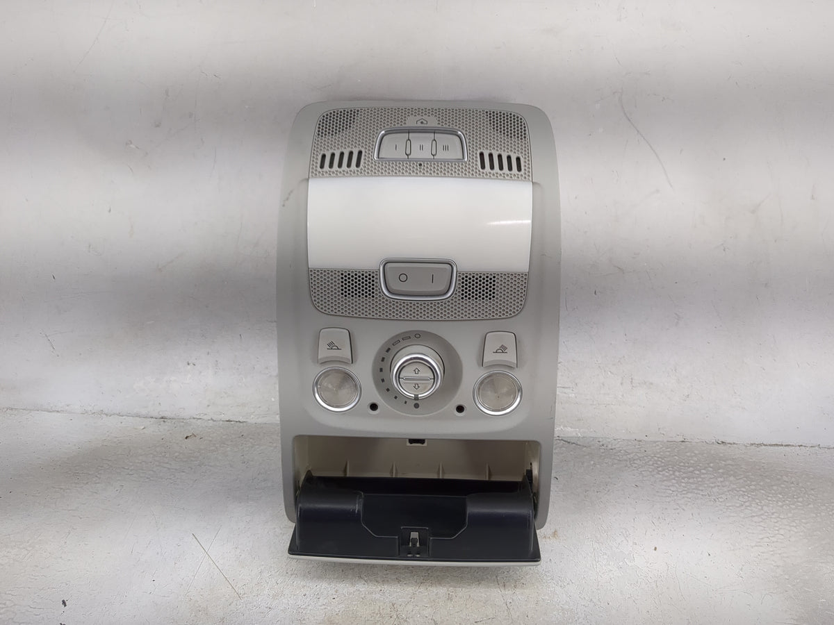 2014 Audi Q5 Overhead Roof Console Silver - Oemusedautoparts1.com