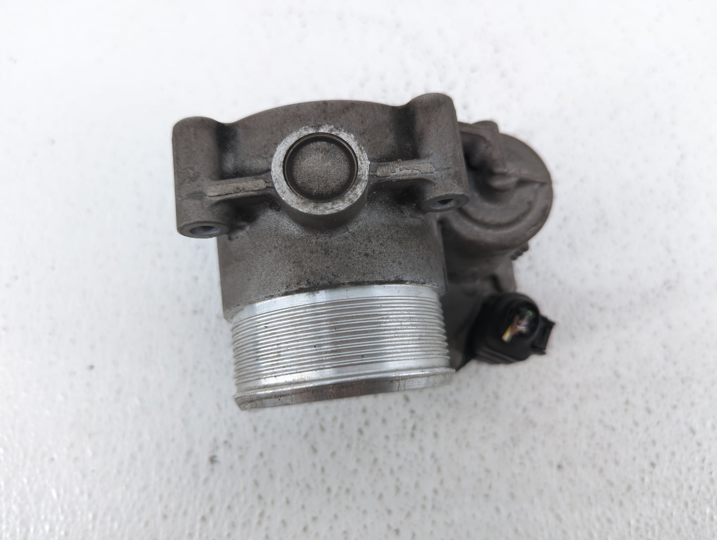2010-2017 Audi Q5 Throttle Body P/N:06F 133 062 T 06F 133 062 Q Fits OEM Used Auto Parts - Oemusedautoparts1.com