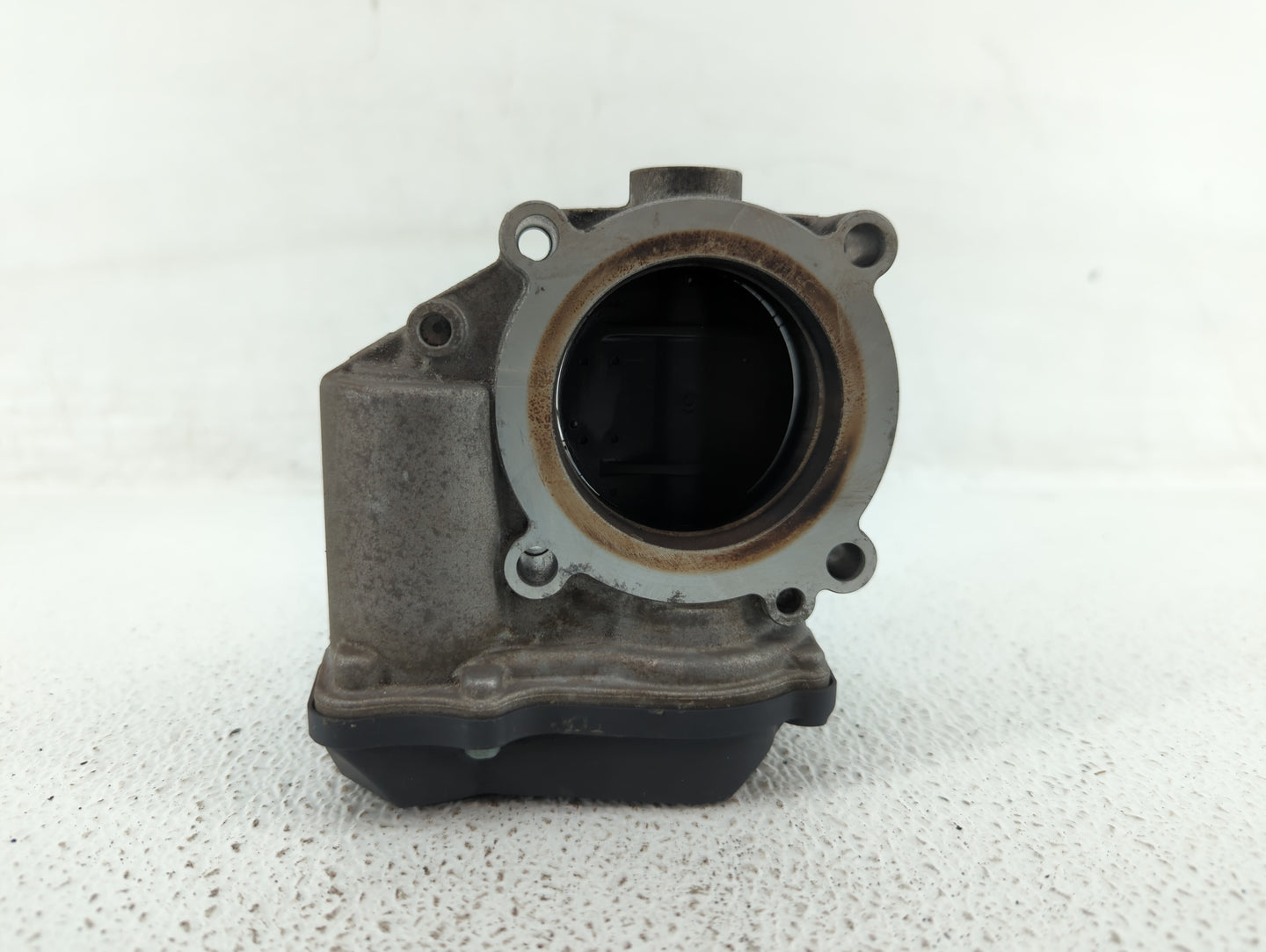 2010-2017 Audi Q5 Throttle Body P/N:06F 133 062 T 06F 133 062 Q Fits OEM Used Auto Parts - Oemusedautoparts1.com