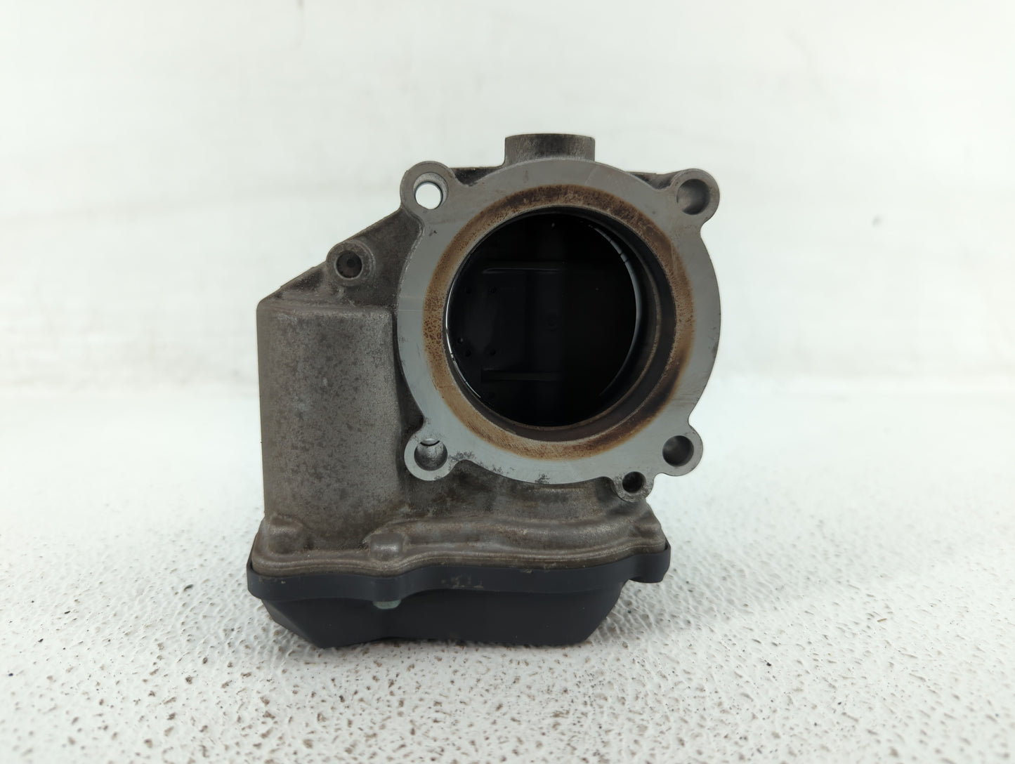 2010-2017 Audi Q5 Throttle Body P/N:06F 133 062 T 06F 133 062 Q Fits OEM Used Auto Parts - Oemusedautoparts1.com