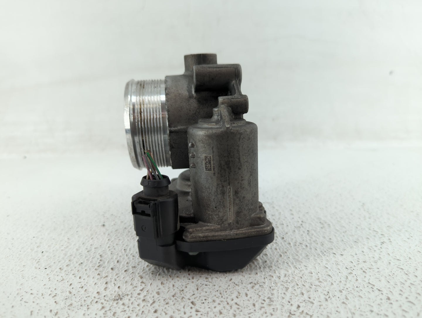 2010-2017 Audi Q5 Throttle Body P/N:06F 133 062 T 06F 133 062 Q Fits OEM Used Auto Parts - Oemusedautoparts1.com
