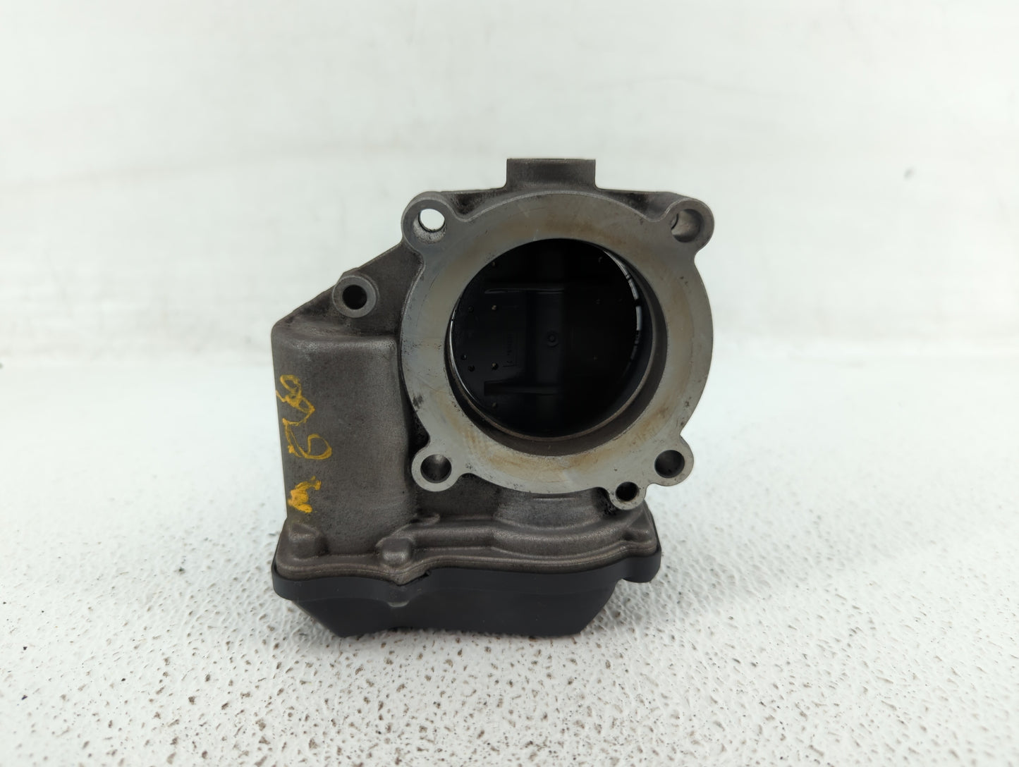 2010-2017 Audi Q5 Throttle Body P/N:06F 133 062 T 06F 133 062 Q Fits OEM Used Auto Parts - Oemusedautoparts1.com