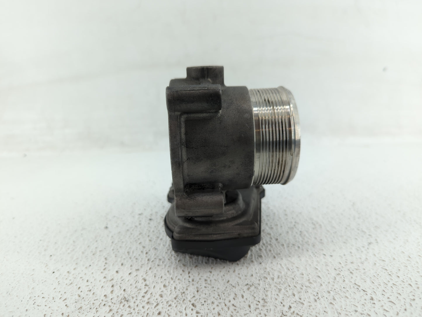 2010-2017 Audi Q5 Throttle Body P/N:06F 133 062 T 06F 133 062 Q Fits OEM Used Auto Parts - Oemusedautoparts1.com