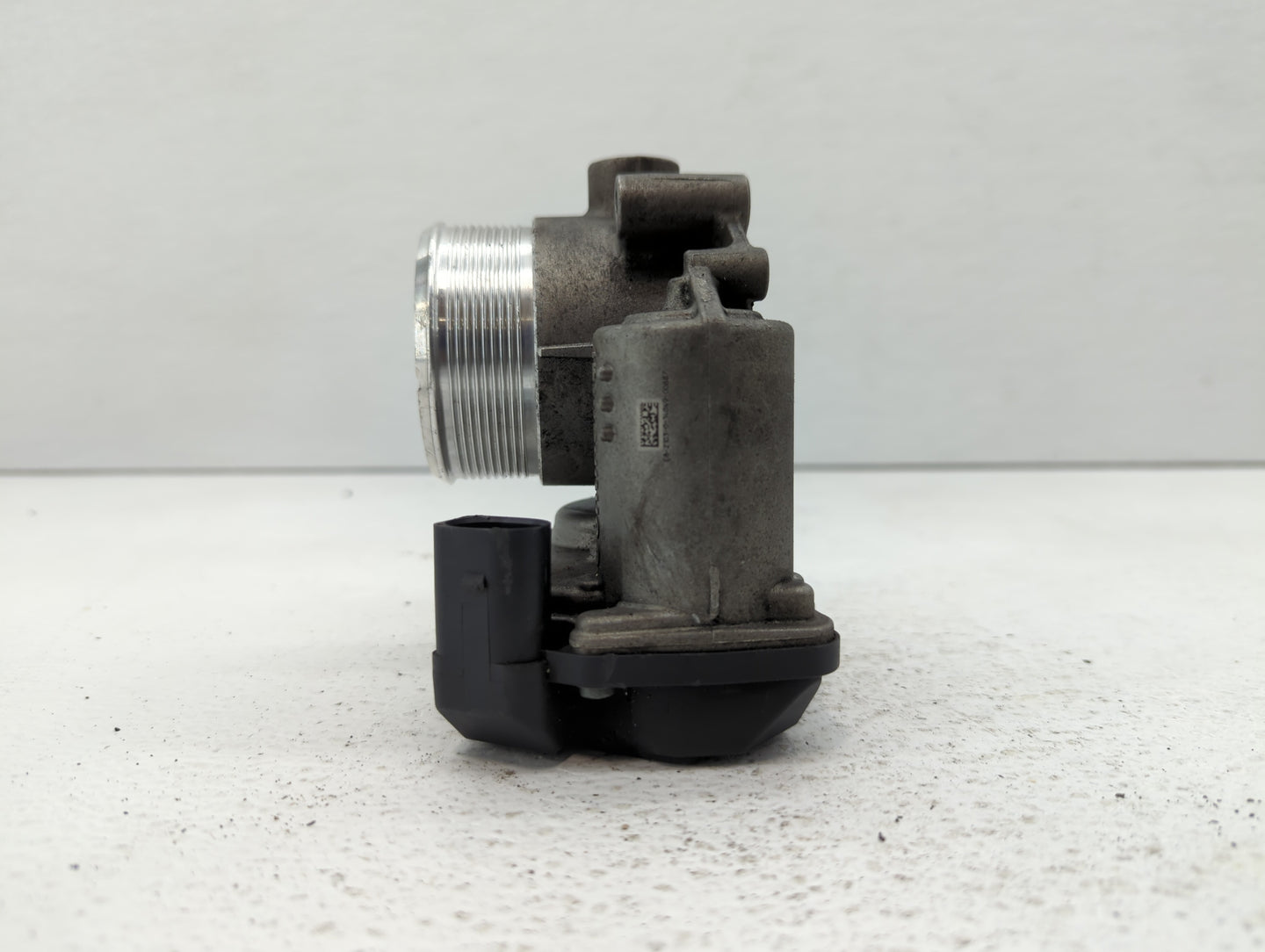 2010-2017 Audi Q5 Throttle Body P/N:06F 133 062 T 06F 133 062 Q Fits OEM Used Auto Parts - Oemusedautoparts1.com