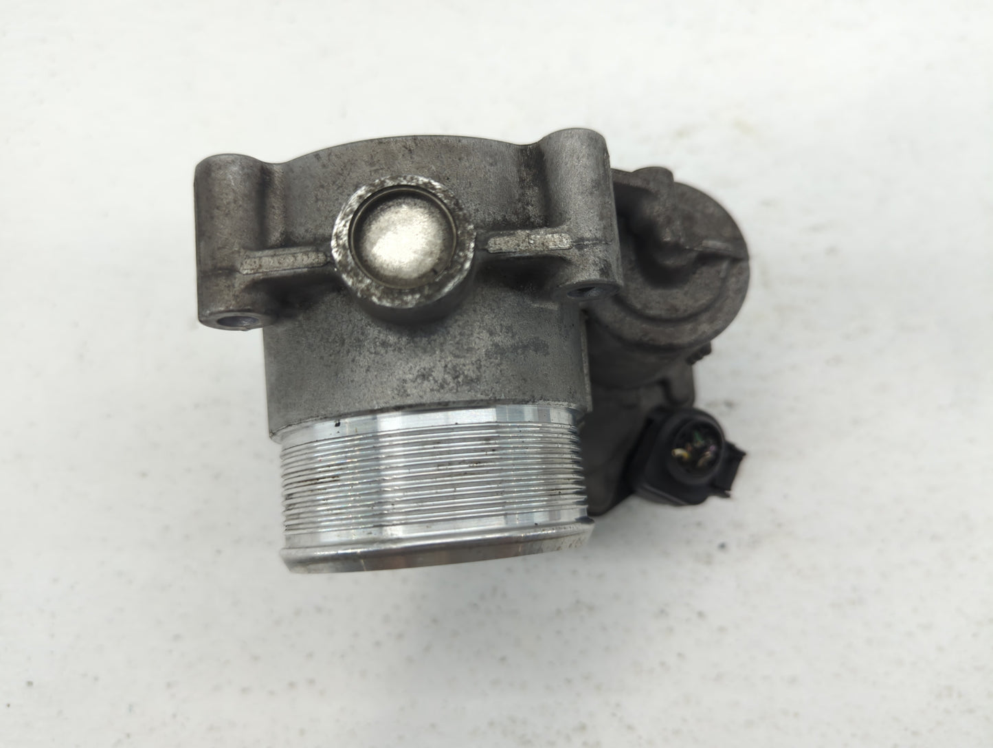 2010-2017 Audi Q5 Throttle Body P/N:06F 133 062 T 06F 133 062 Q Fits OEM Used Auto Parts - Oemusedautoparts1.com